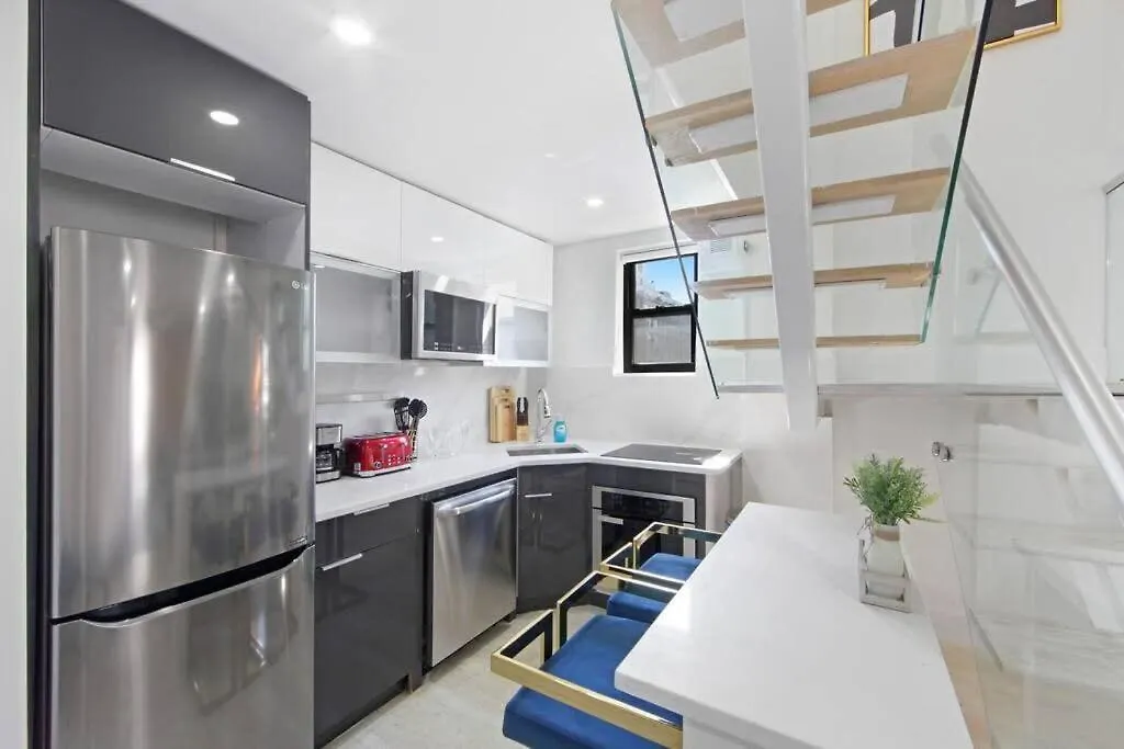 75-5C 3Br Brand New Luxury Duplex W&D Elevator Appartement New York 0*,  Verenigde Staten